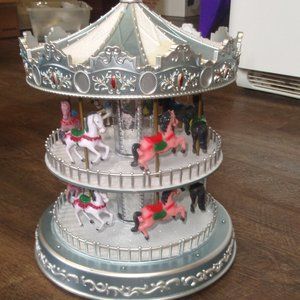 Pan Asian Creations double carousel musical
